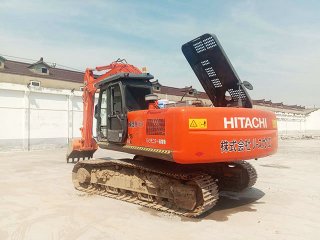 日立ZX240-3挖掘机
