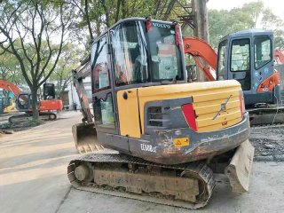 沃尔沃60C挖掘机
