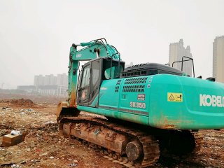 神钢SK350LC-10挖掘机