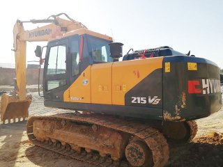 现代R215VS挖掘机